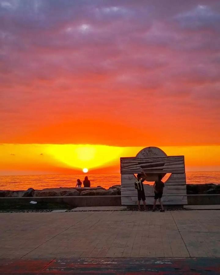Luxury Sea View Apartments In Orbi City באטומי מראה חיצוני תמונה